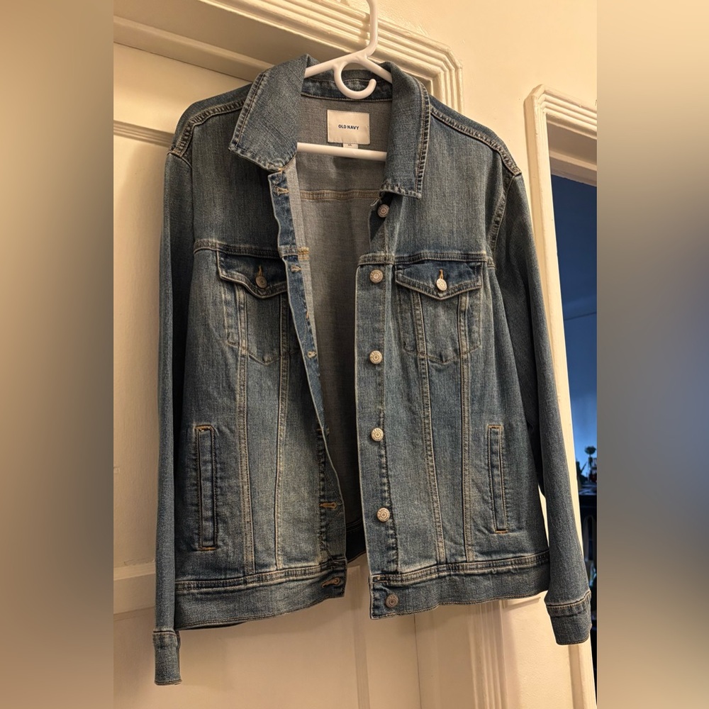 Old Navy women’s Jean jacket